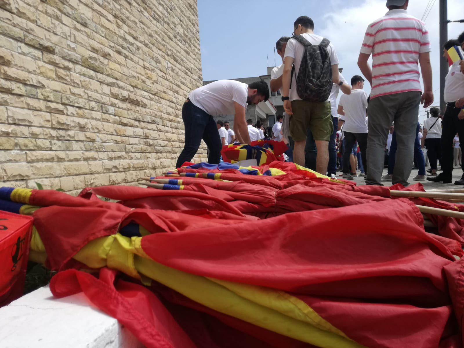 VIDEO / Aproape 1.000 de constănțeni vin cu două trenuri la mitingul PSD din București - GALERIE FOTO