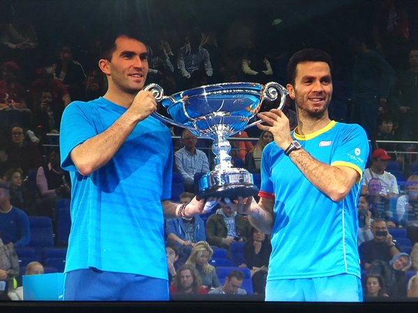 Tecău și Rojer și-au adjudecat Turneul Campionilor, după ce au învins perechea Mergea/ Bopanna. ^Horia e nr. 1 mondial la dublu / FOTO