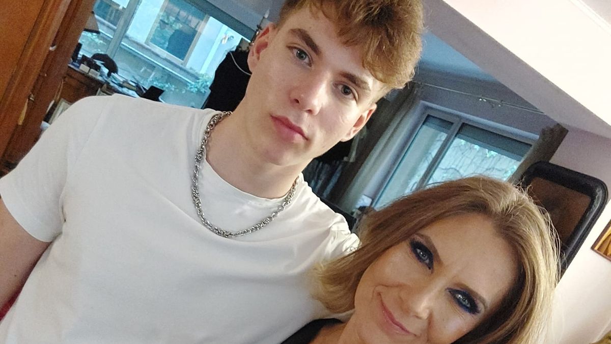 Cum reușește Romanița Iovan să se înțeleagă la fel de bine cu iubitul ei, Iulian Gogan, după 16 ani de relație. „În principiu nu îți vine să crezi”