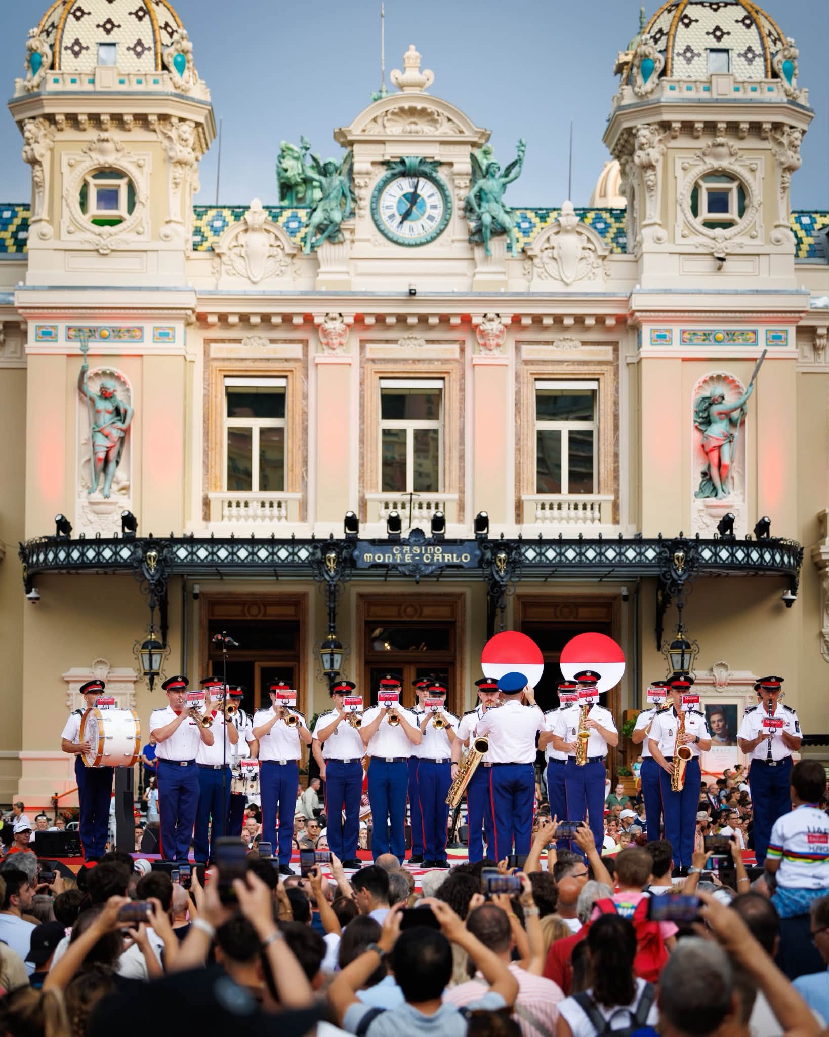 Cât a plătit Monaco să aducă La Vuelta lângă Cazinou, Hotel de Paris și palatul princiar