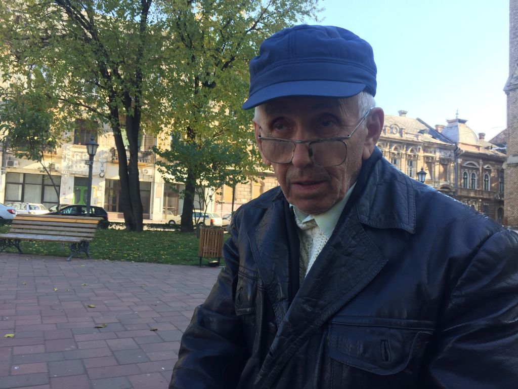 REPORTAJ / Drama unui fost profesor universitar din Timișoara. Bolnav de Parkinson, Vasile Solomeș a ajuns pe străzi, renegat de familie