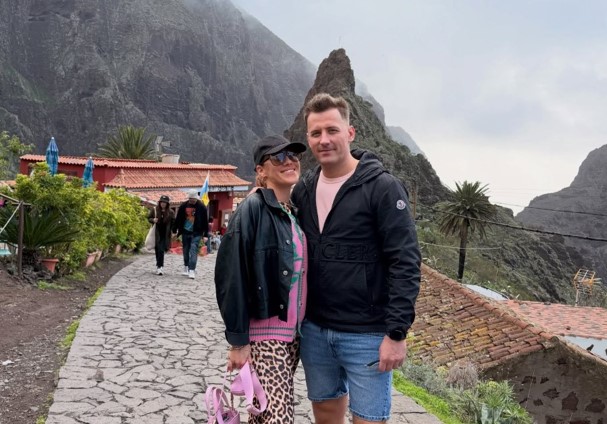 Tenerifén romantikáznak a Házasság első látásra sztárjai: Deák Rebeka és Kabai Andris együtt pihennek a napsütésben