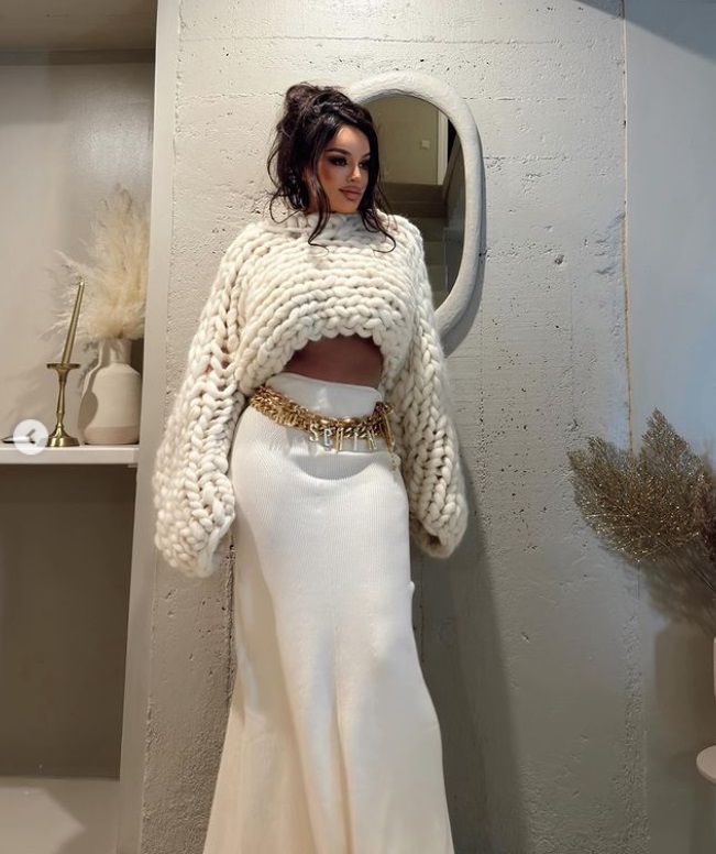 Imaginea postată de Claudia Iosif pe Instagram, de Crăciun. Fanii au crezut că s-a împăcat cu Dorian Popa