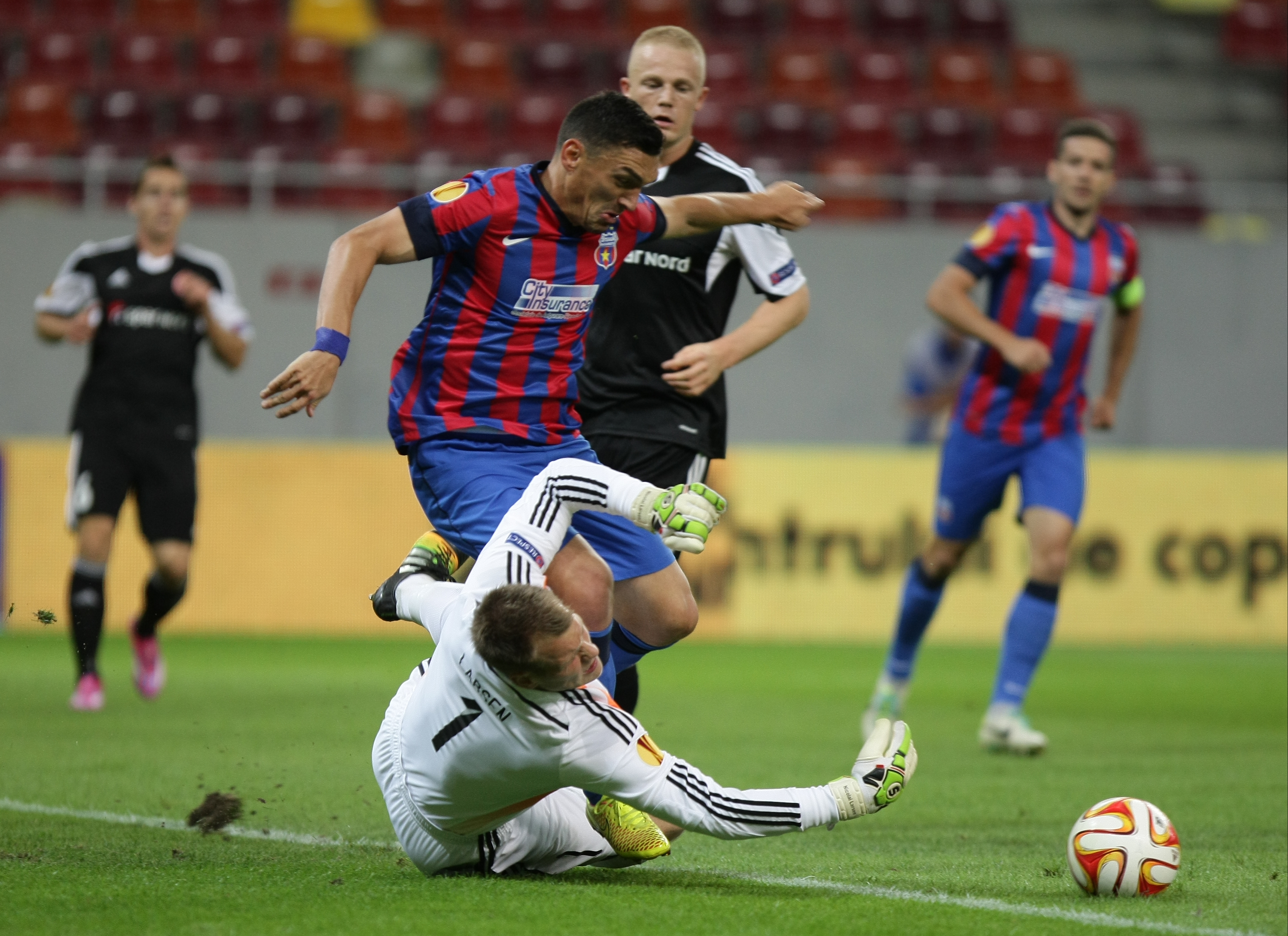 FOTO & VIDEO/ Steaua - Aalborg 6-0. Şase goluri în 22 de minute!!!