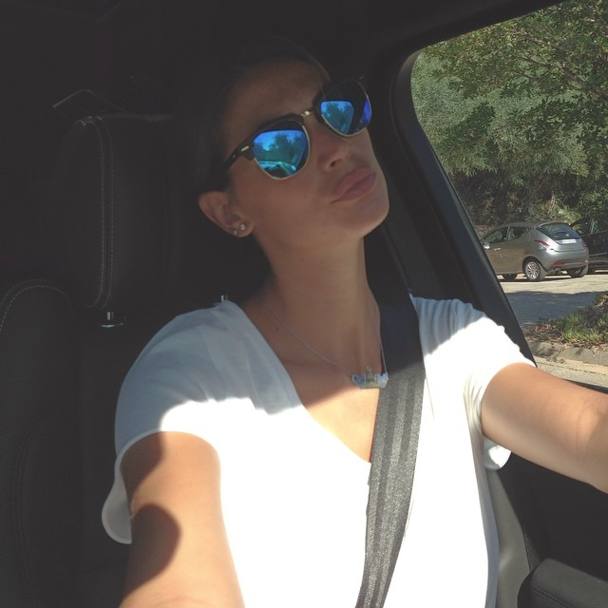 GALERIE FOTO / Melissa Satta, femeia fatală a Italiei: ^”Știu cum să înnebunesc un bărbat!”