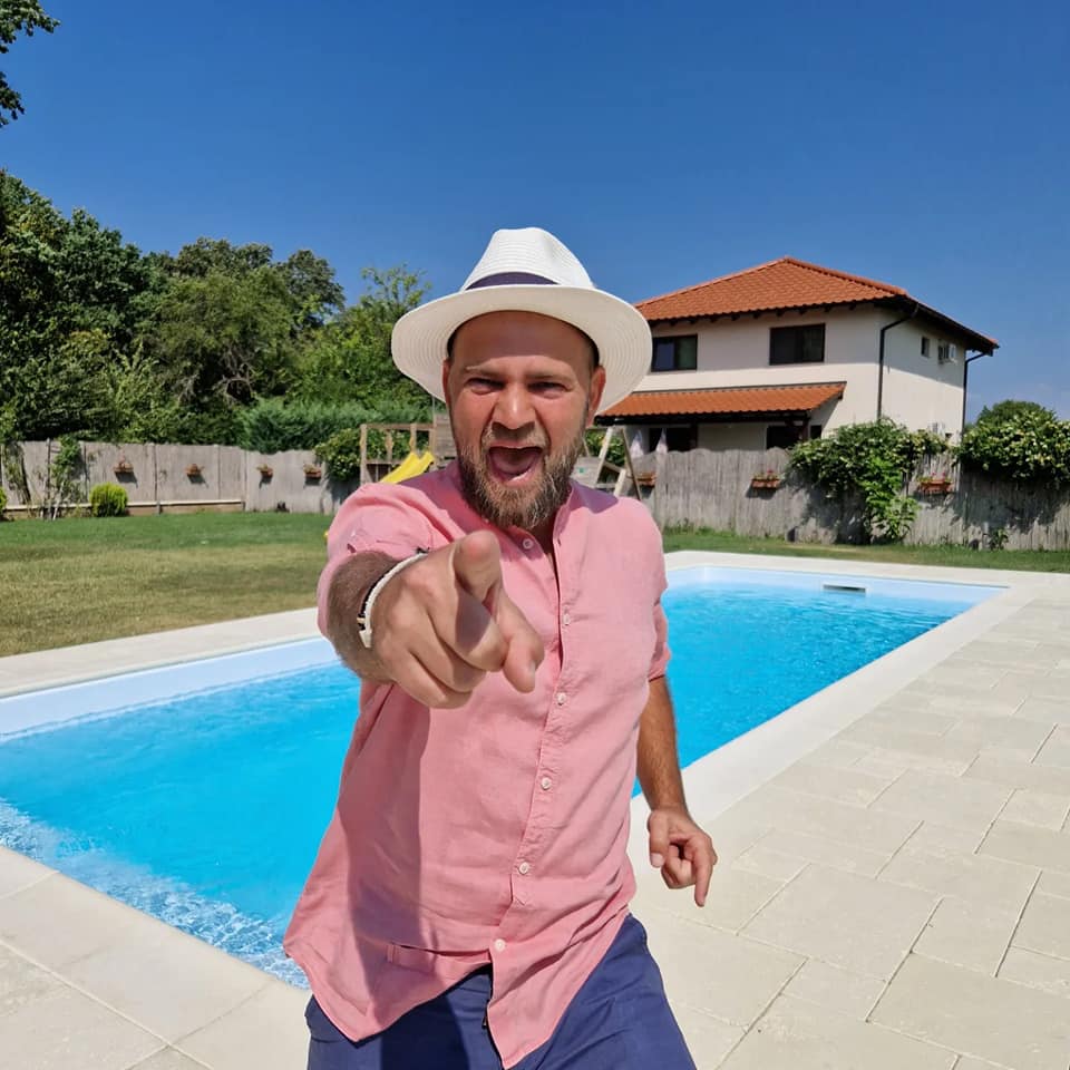 Cosmin Seleși revine la Pro TV. Ce emisiune va prezenta actorul și ce spune despre noul proiect