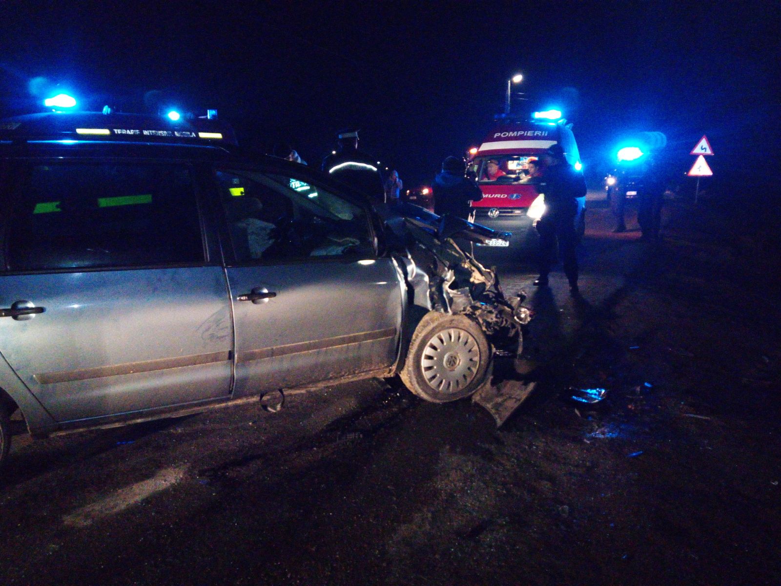 Accident în Ilva Mică, județul Bistrița. Un tânăr a murit, iar alte șase persoane au fost rănite. A fost planul roșu de intervenție / FOTO&VIDEO