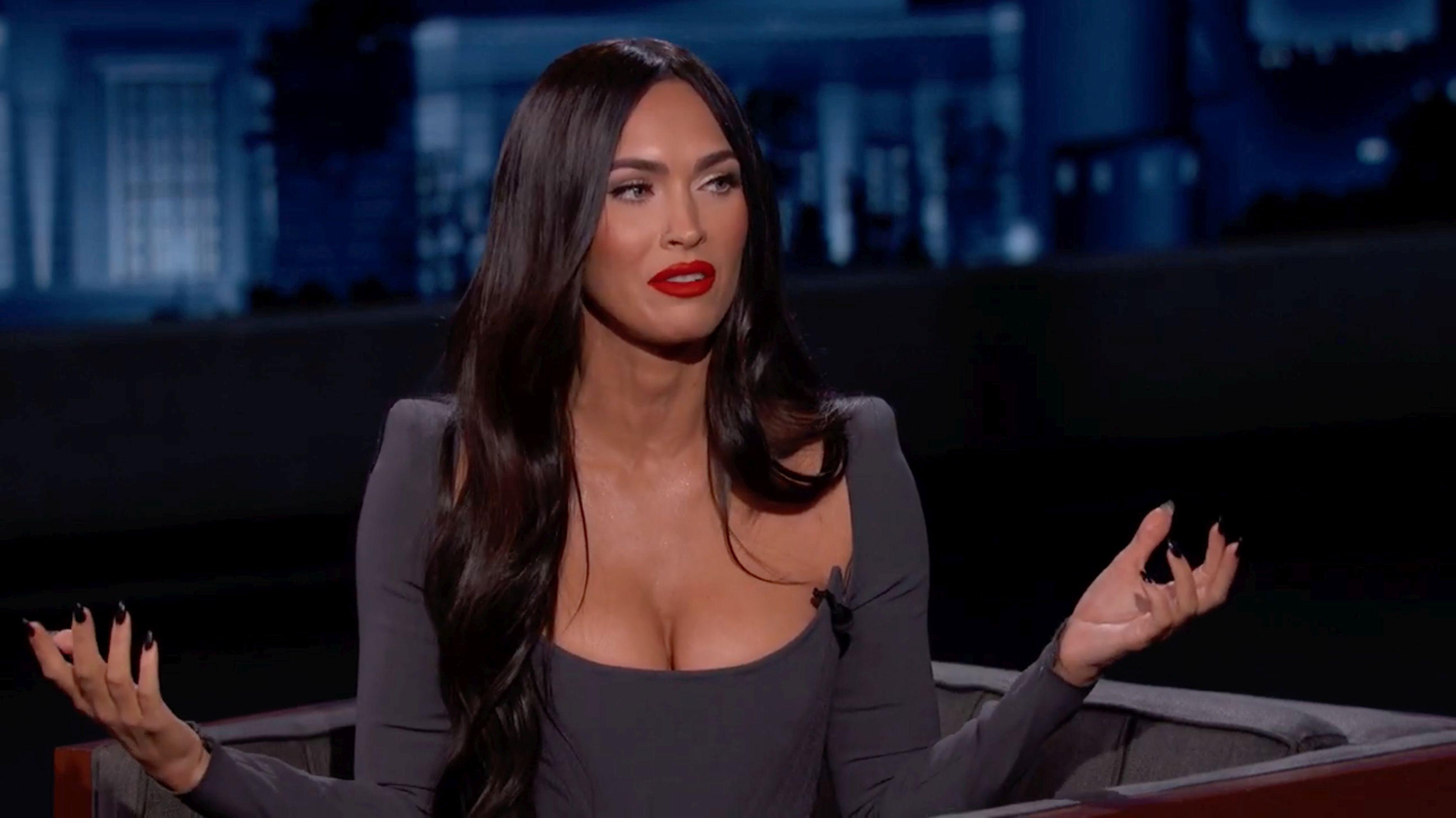 Megan Fox a vorbit despre lupta ei postpartum, la șapte luni după ce a devenit mamă pentru a patra oară: „Nu am dormit deloc”