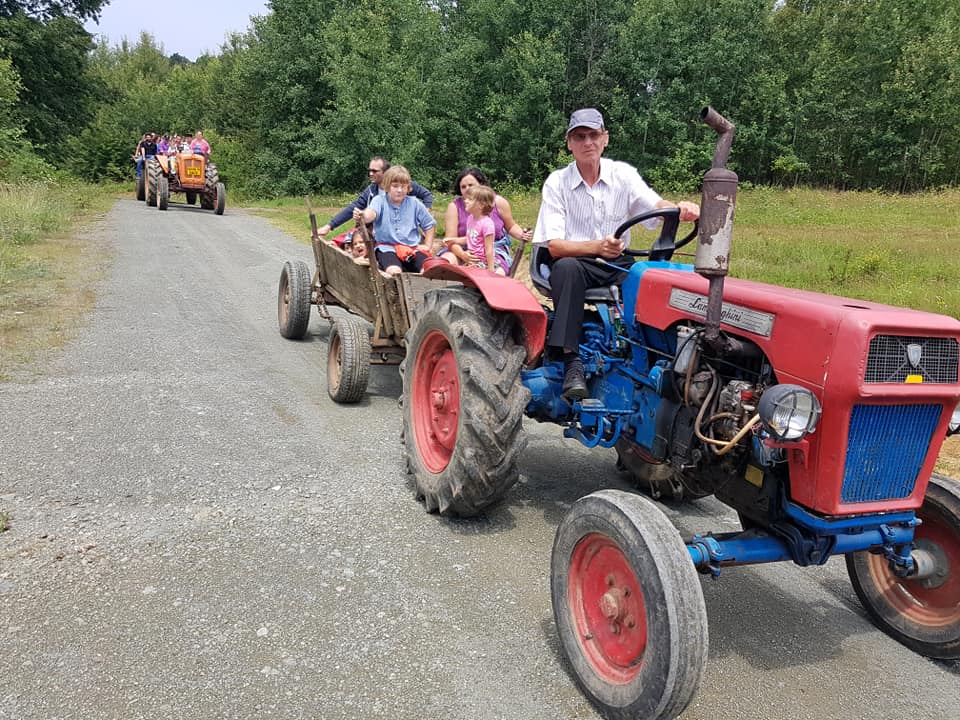 Mic-dejun în „Bucovina Banatului”, programul care a pus o comună necunoscută pe harta turistică a României. Secretul: funcționara de la „promovare” chiar a muncit 