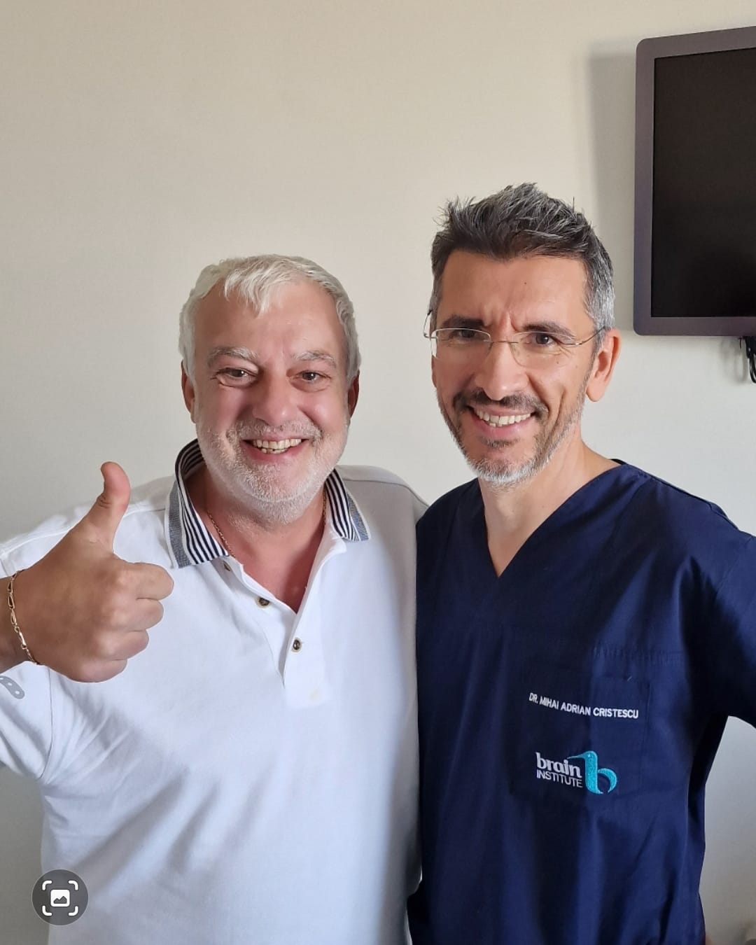 Cătălin Crișan a fost operat. Care e starea artistului, după ce a apărut pe patul de spital: „N-a avut curaj să se implice niciun medic”