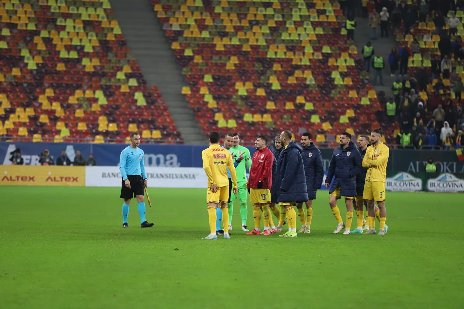 Fotbaliștii din Kosovo n-au mai vrut să joace și au ieșit de pe teren cu un minut înainte să se termine meciul cu România. Partida, abandonată după o oră