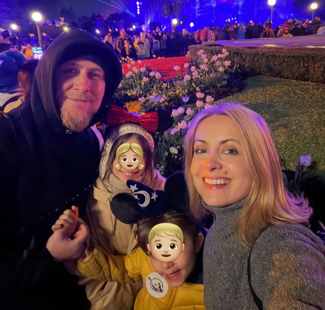 Simona Gherghe, review sincer despre Disneyland Paris: „Am amânat cât s-a putut momentul”. Ce nu i-a plăcut și de ce a plâns