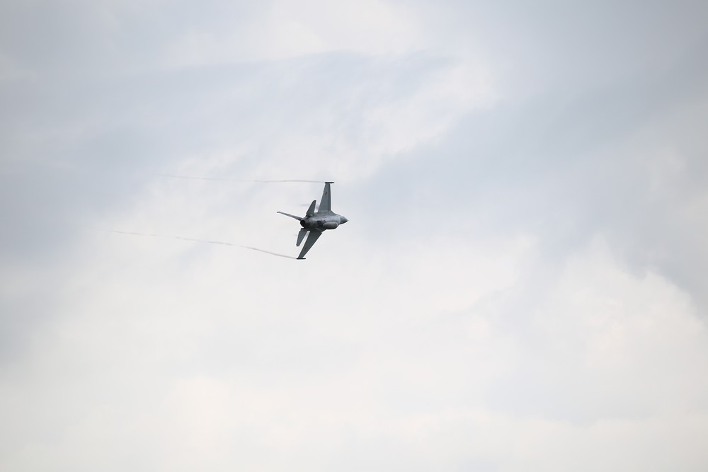 UPDATE. Programul BIAS 2018. Ce se întâmplă la show-ul aviatic cu 150 de aeronave şi peste 100 de piloţi şi paraşutişti din 13 ţări / FOTO&VIDEO