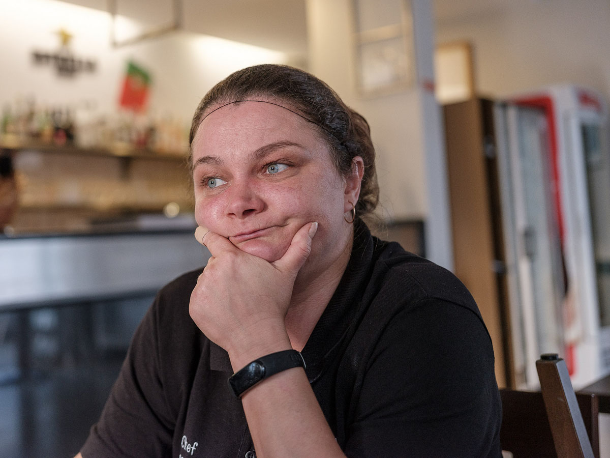 Cum arată ieșirea din izolare pentru românii din diaspora. O patroană din Portugalia și-a redeschis restaurantul după șase săptămâni: „Cât să-mi plătesc datoriile”
