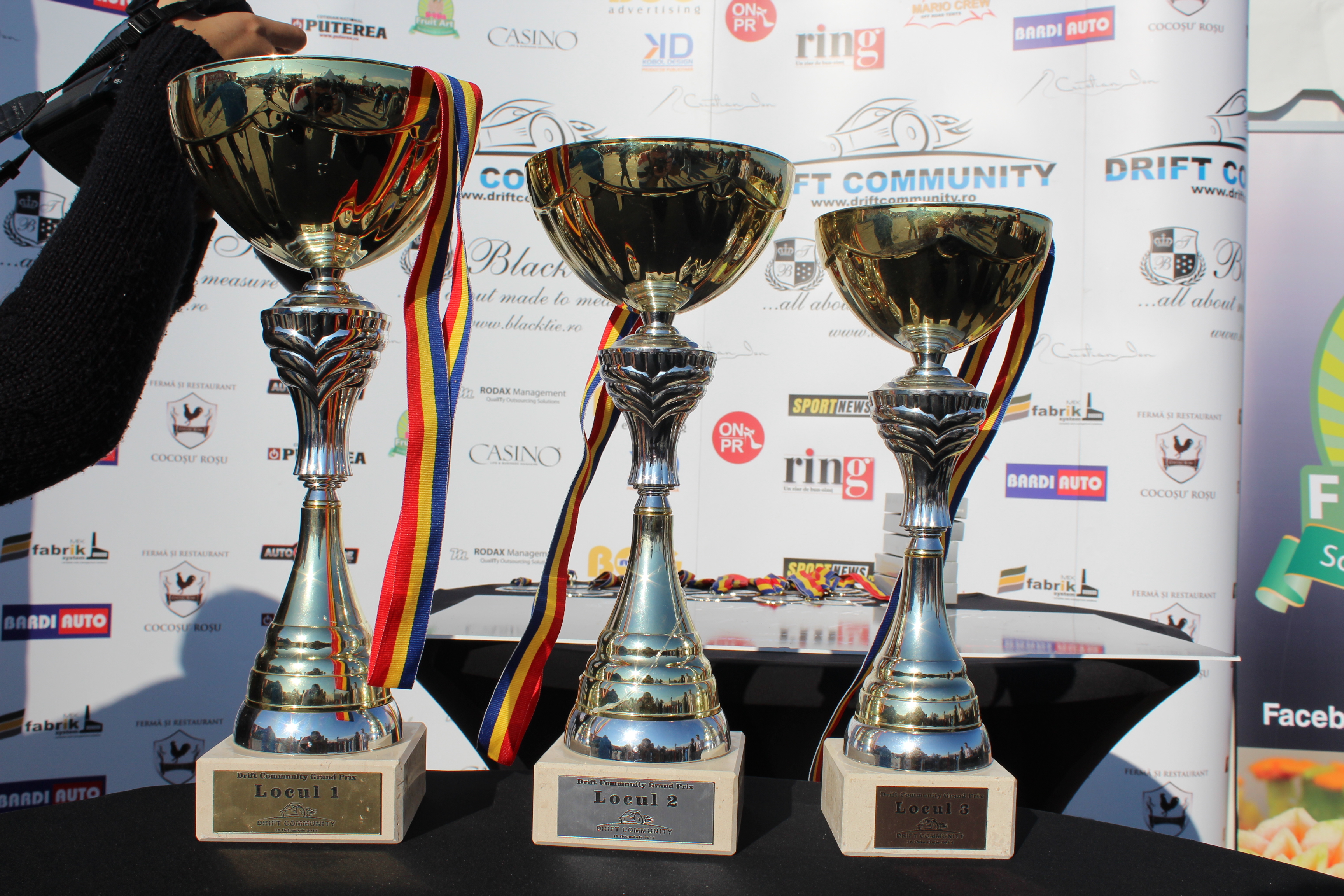 FOTO & VIDEO / Cei mai buni piloţi de drift s-au întrecut la primul Grand Prix organizat de Romanian Drift Community