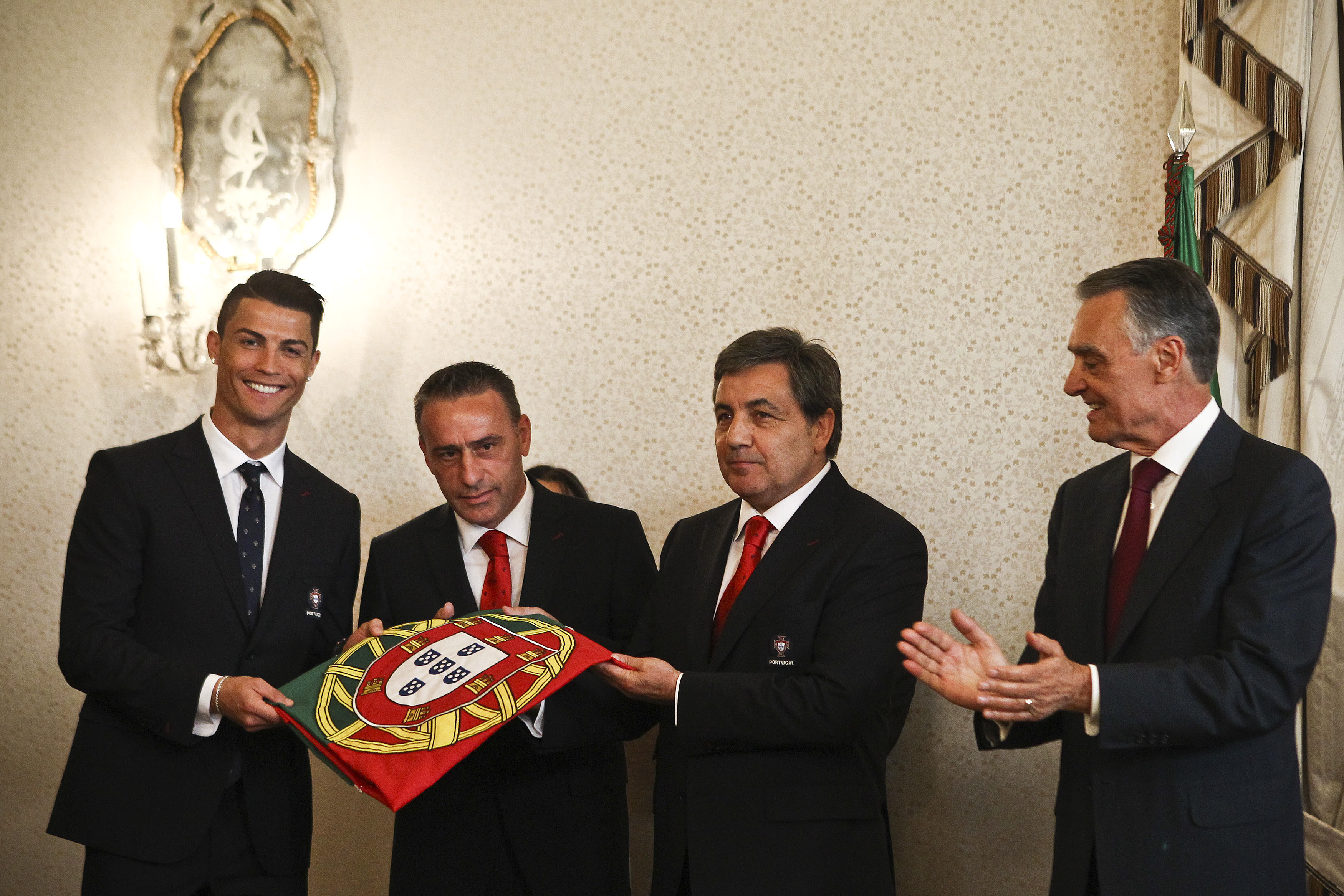 Ronaldo ne îndeamnă să mergem cu bicicleta! GALERIE FOTO