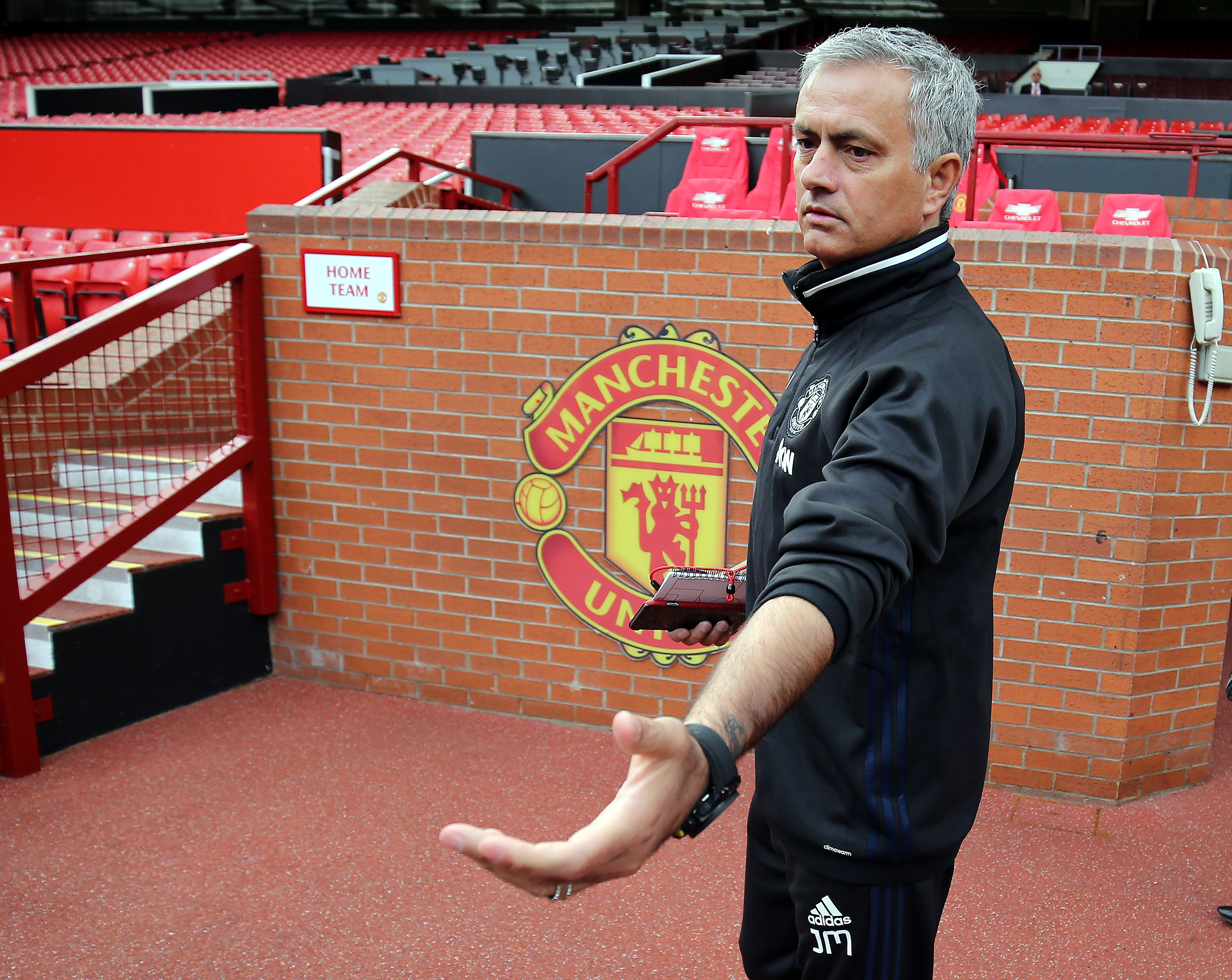 Anglia. Jose Mourinho, prezentat oficial la Manchester United. Portughezul are o nouă poreclă / GALERIE FOTO