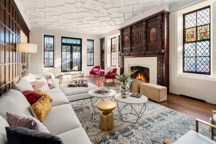 Apartamentul de lux cumpărat de Giorgio Armani  cu 17,5 milioane de dolari. Designerul mai are unul la fel