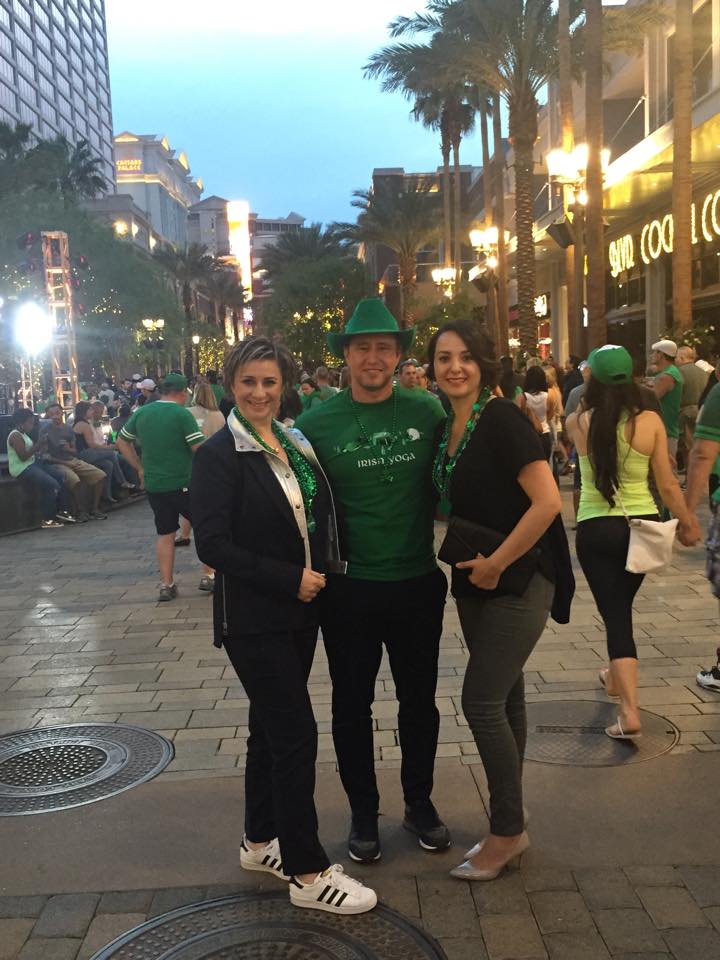 Reghe se distrează în Las Vegas: "Mă uit la el ca la un soare!" / FOTO