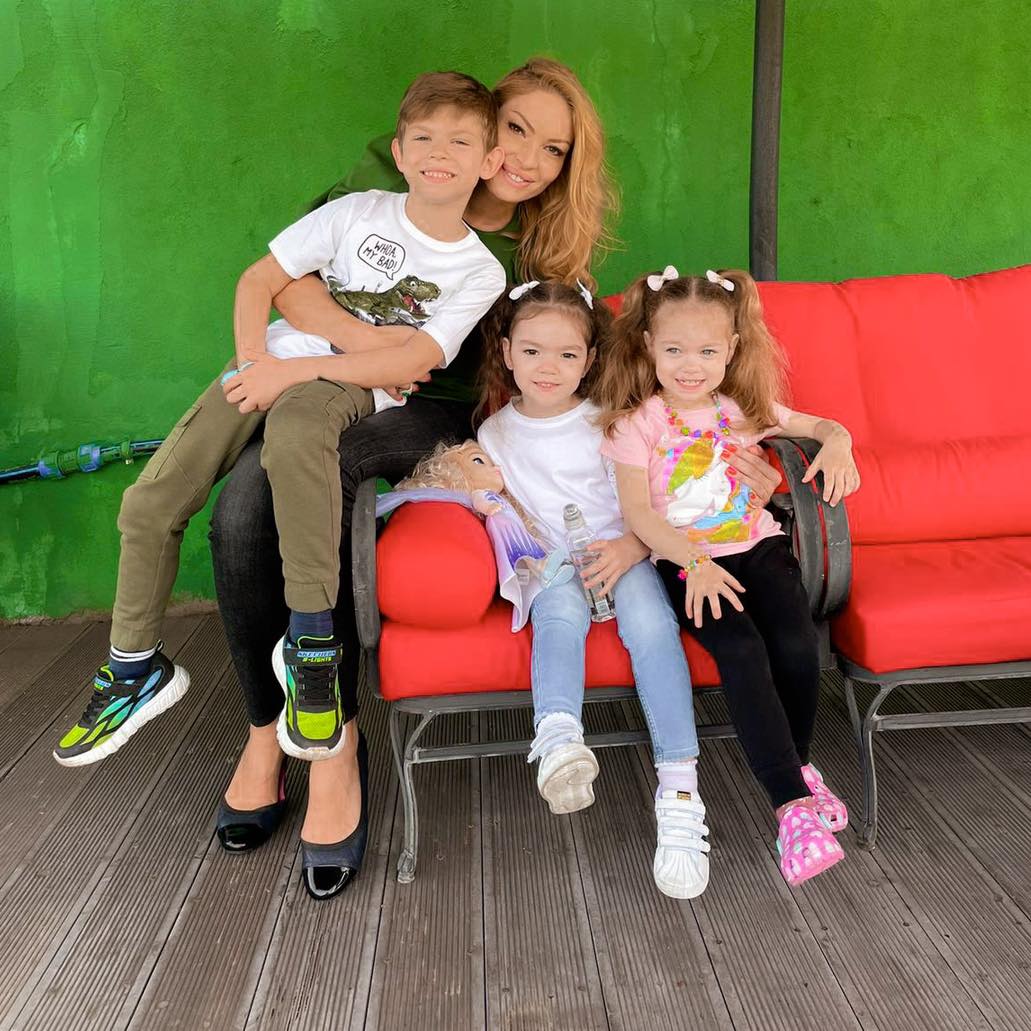 Valentina Pelinel a răbufnit după ce s-a zis că nu a terminat liceul: „Nu sunt genul să mă laud”. Ce studii are soția lui Cristi Borcea