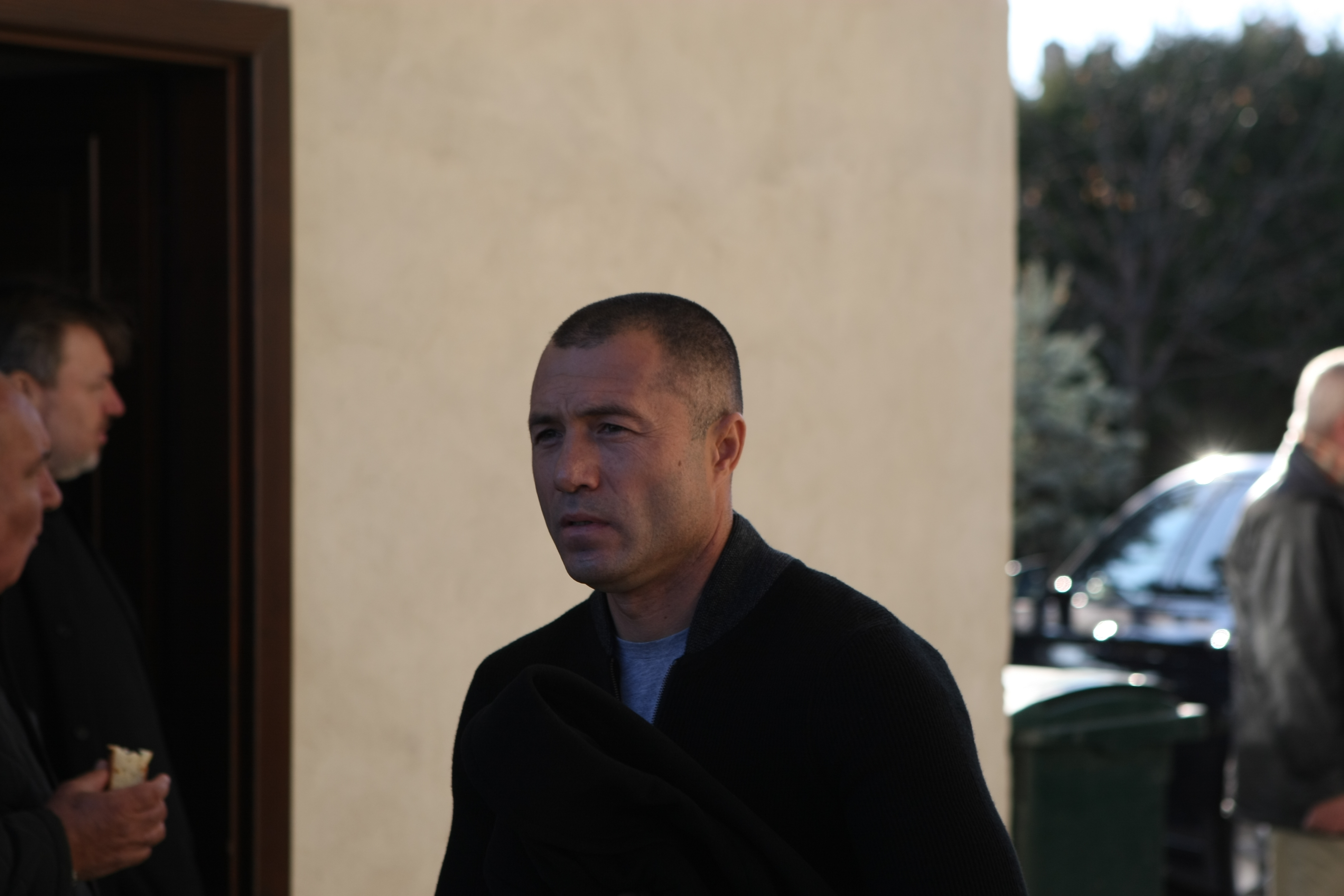 Daniel Prodan a fost înmormântat, azi, la cimitirul Sf. Ilie din Voluntari. Promisiune în lacrimi făcută de Gică Popescu: ”Îți vom îndeplini visul” | GALERIE FOTO