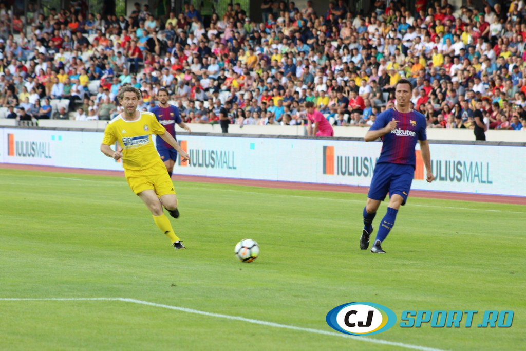 Generația de Aur - Legendele Barcelonei 0-2. ”Regele” a marcat pentru catalani! 25.000 de oameni au făcut valuri mexicane