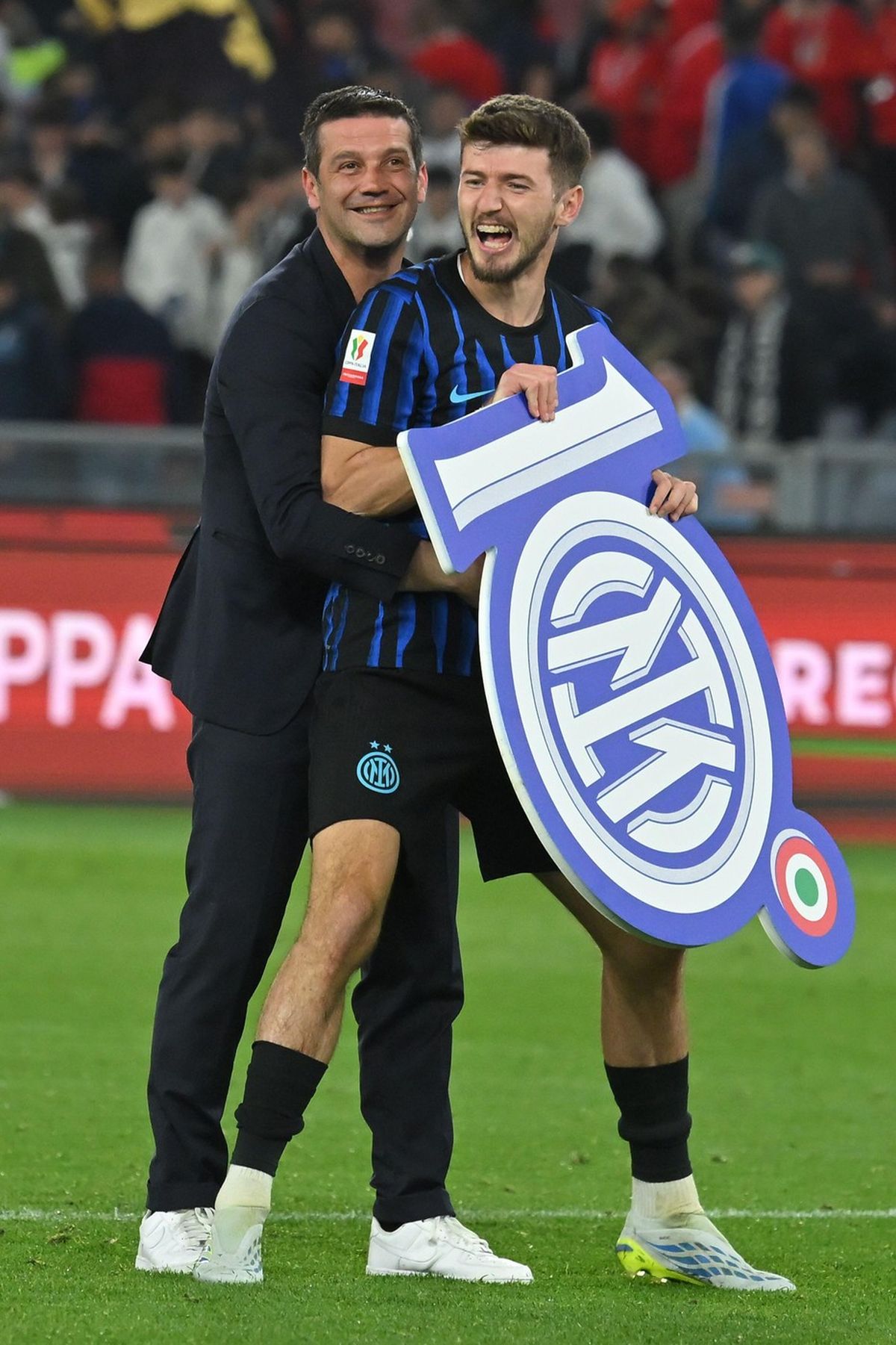Presa din Italia îl laudă pe Cristi Chivu, după ce Inter a câștigat și Cupa. Gazzetta dello Sport: „A reușit din prima încercare”