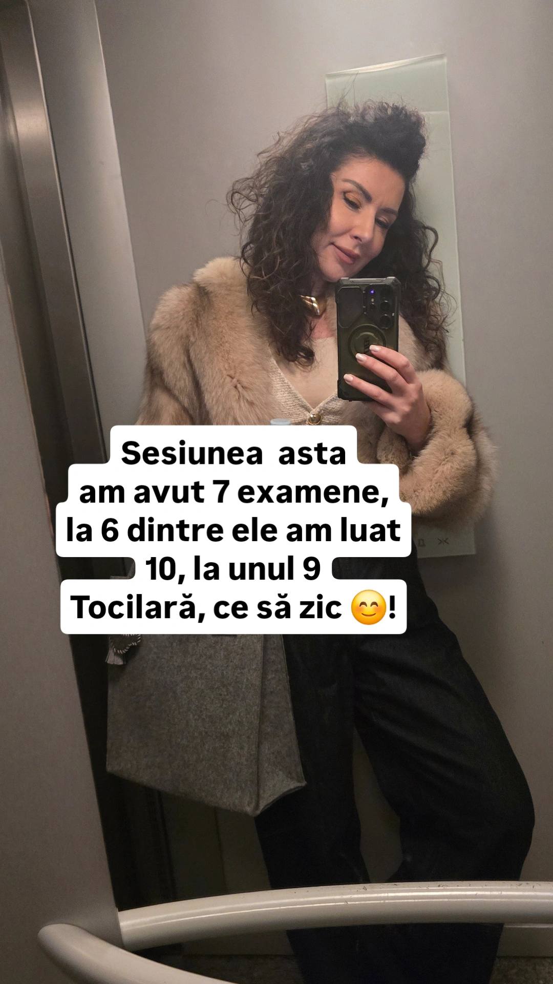 Ce note a luat Carmen Brumă în sesiunea de examene. Vedeta este anul 2 la Masterul de Nutriție și Siguranță Alimentară. „Nici nu știu cum să vă spun”