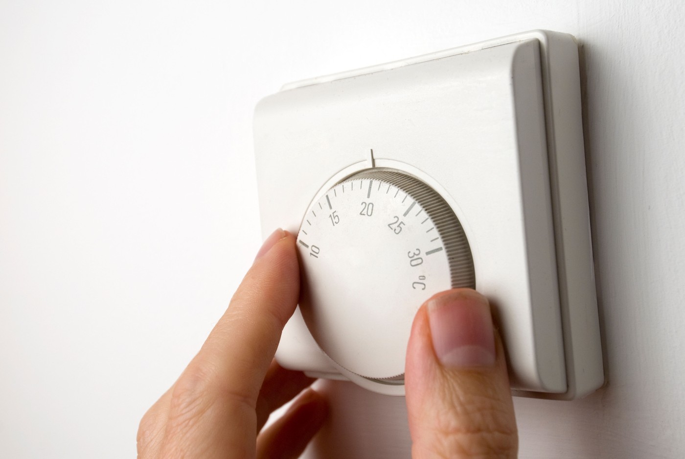 Kada početi sa grejanjem na jesen i na koliko stepeni podesiti temperaturu da sačuvate novčanik