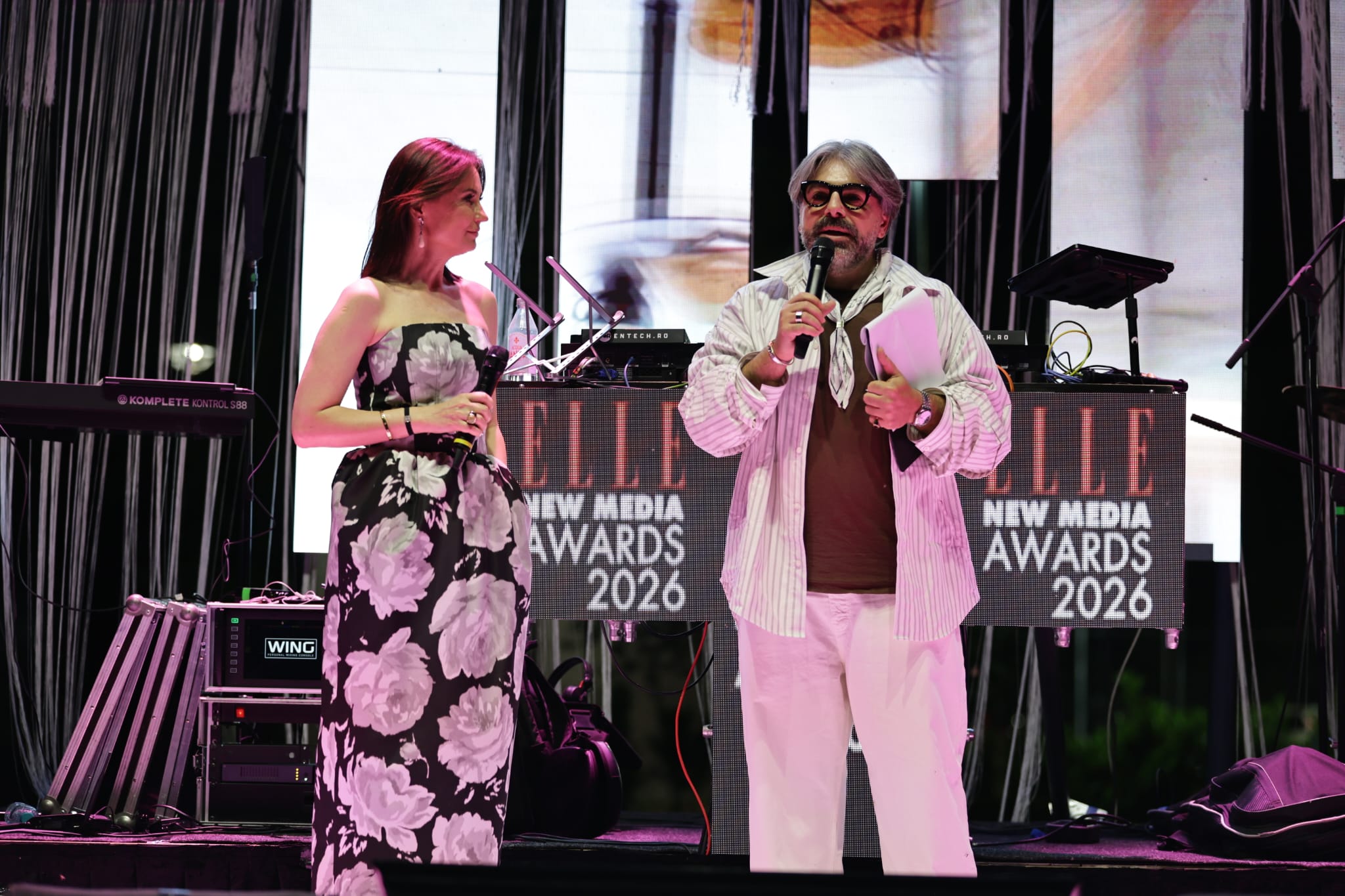 Vedete și influenceri celebri la ELLE New Media Awards 2026. Cum au apărut Alexandru Ciucu și Alexandra Căpitănescu