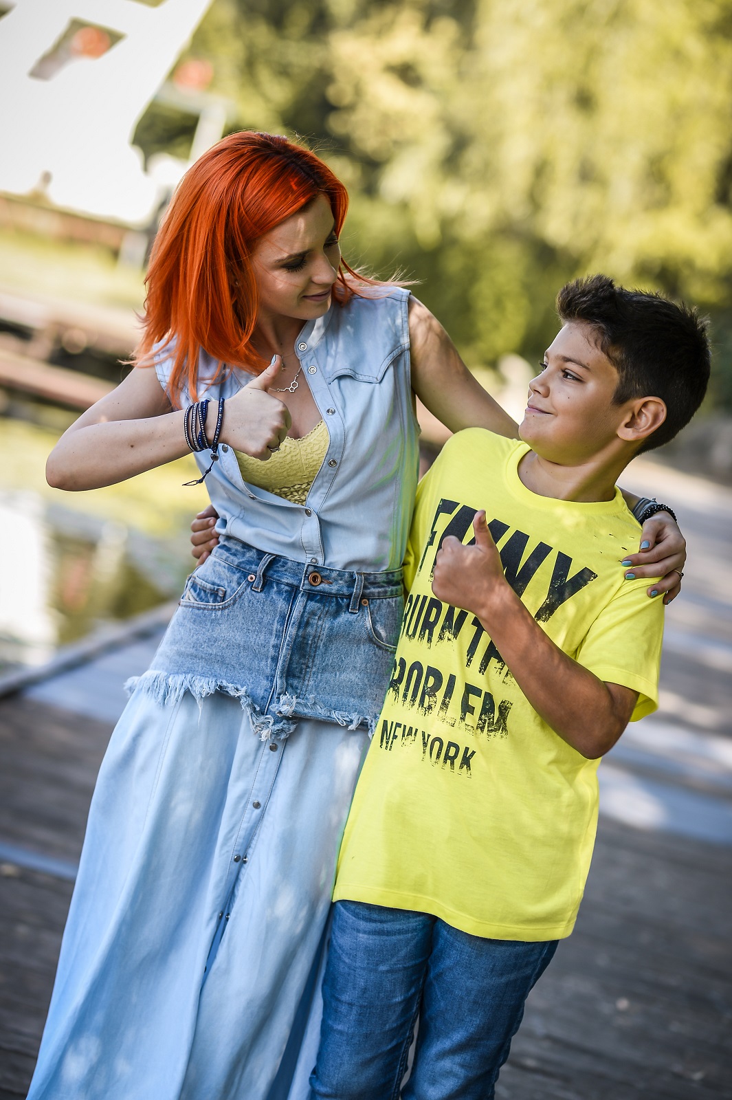 Cristina Ciobănașu și Victor Popescu, sărbătoriți pe platourile de filmare de la "Fructul oprit" | FOTO