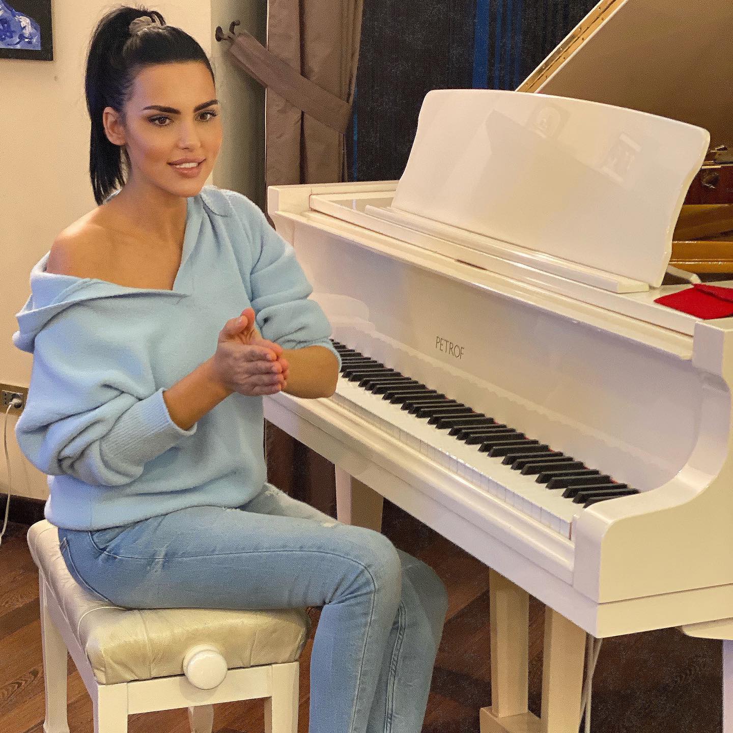 Lavinia Pârva a împlinit 38 de ani. Mesajul transmis de soția lui Ștefan Bănică jr. „Sunt mulțumită de tot ce am realizat până acum”
