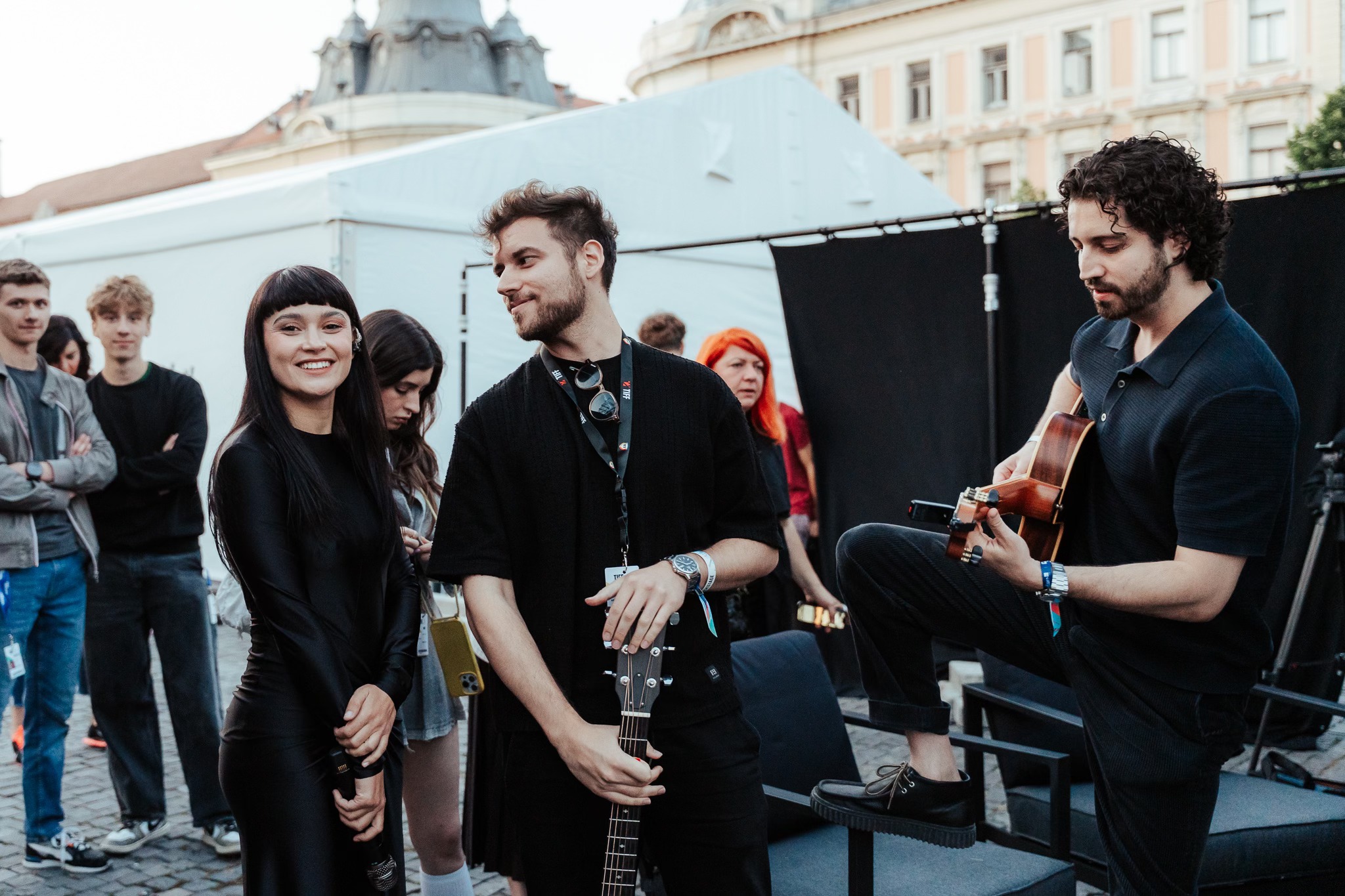 Imagini de la TIFF 2025. Florin Piersic a venit la brațul soției sale, iar de pe scenă a avut un dialog cu Emil Boc