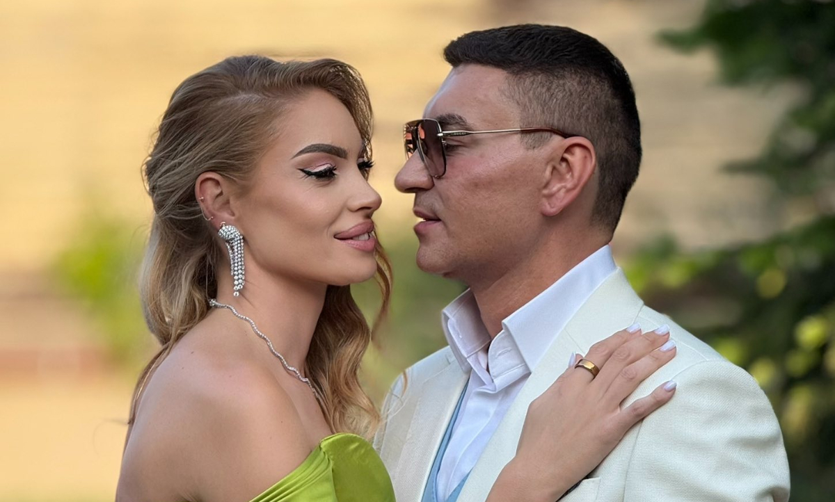 Valentina Pelinel a împlinit 45 de ani. Îmbrăcată în geacă și pantaloni de piele mulați, aceasta a dezvăluit: „Cu bucurie pentru tot ce urmează”