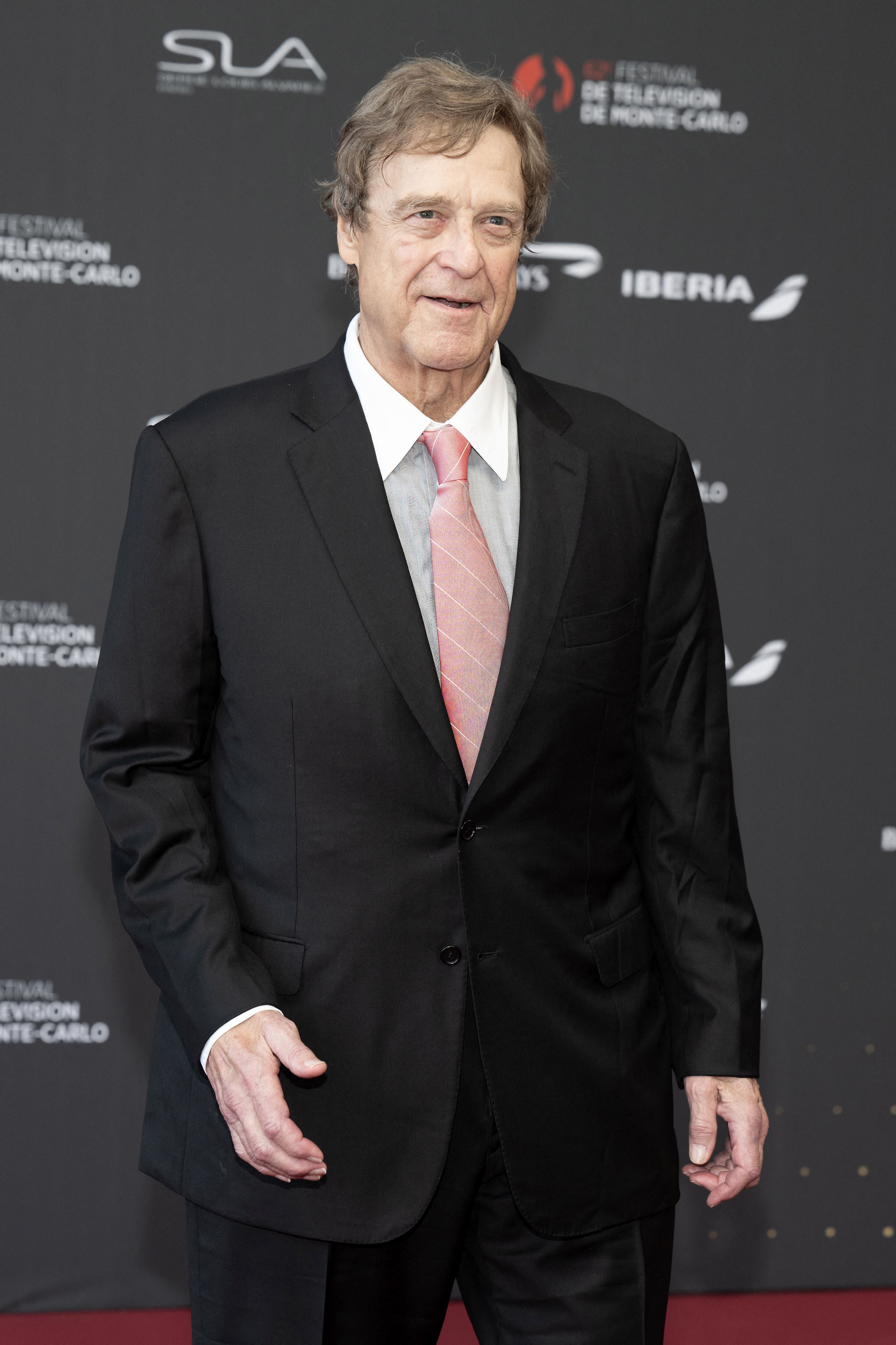 Dieta cu care John Goodman a slăbit 90 de kilograme. Actorul a ajuns de nerecunoscut