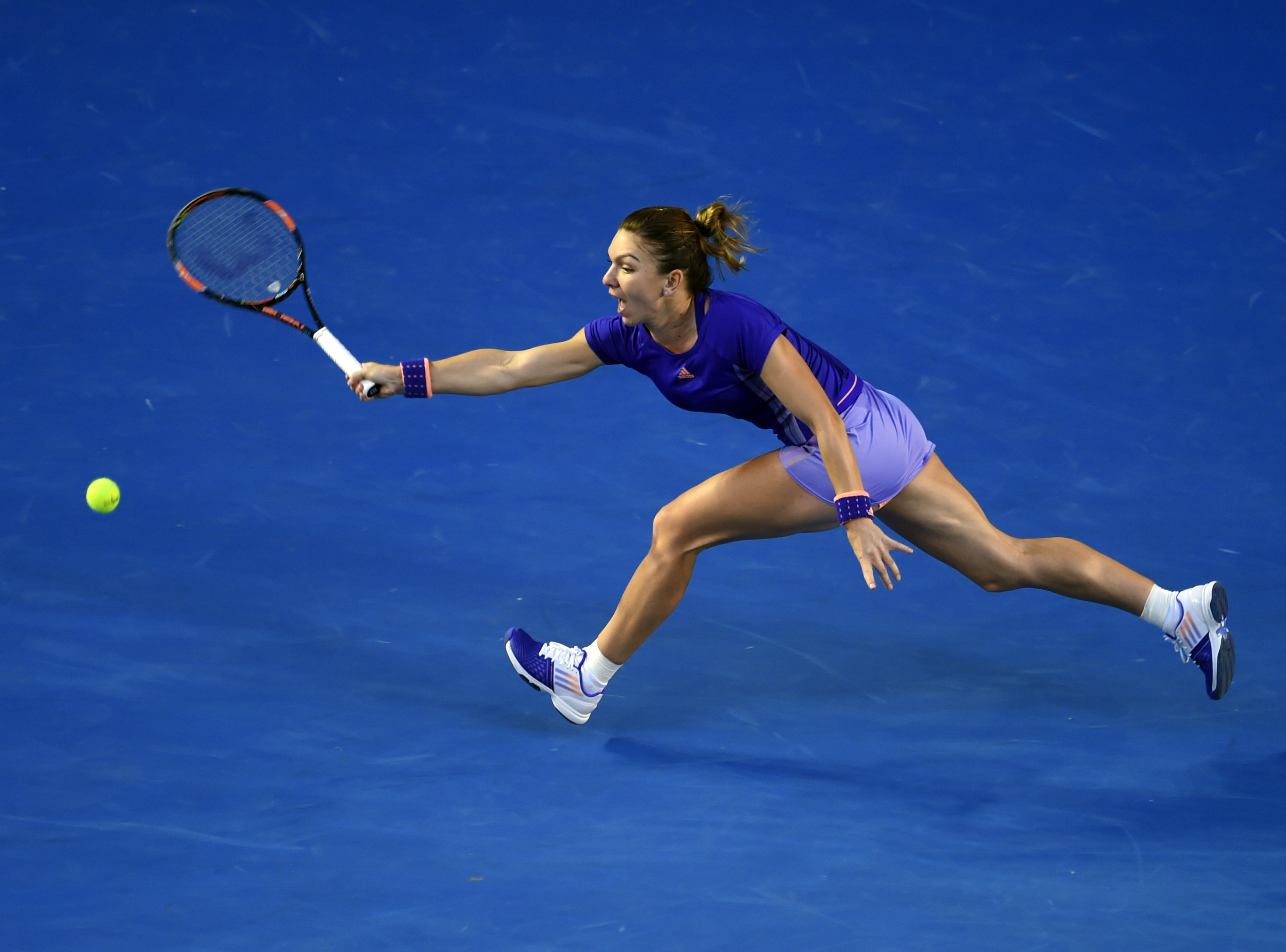 Simona Halep s-a calificat în sferturile de finală de la Australian Open