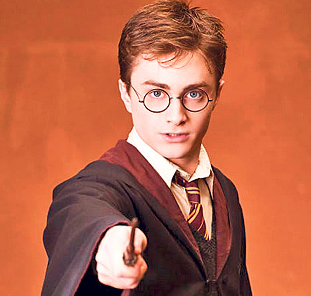 Filmările pentru serialul „Harry Potter” au început. Cine îl înlocuiește pe Daniel Radcliffe în rolul principal