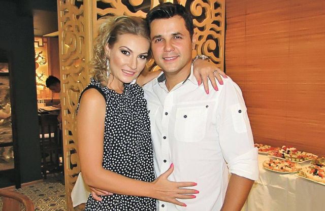 Cove și familia lui, vacanță de vis în Cipru. Experiența de care a avut parte prezentatorul TV. „Ne-am decis să vedem cu ochii noștri”