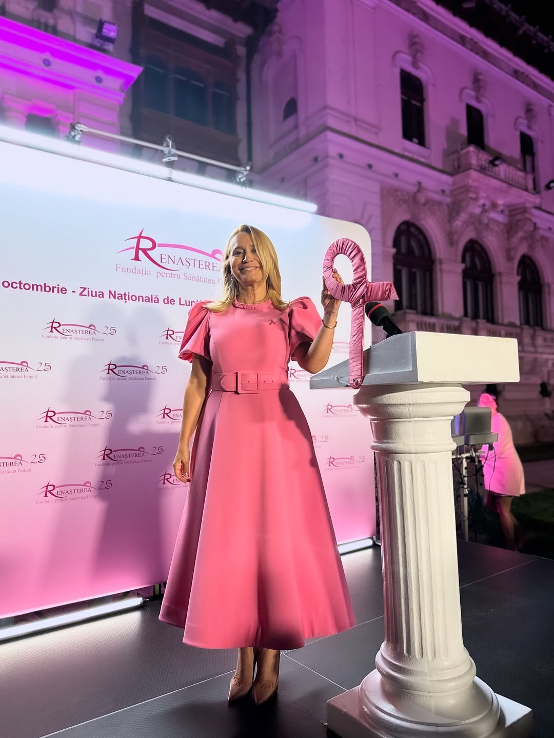 Ce spune Andreea Esca despre cei doi copii ai ei, Alexia și Aris. „Desigur că i-a «amprentat» celebritatea mea”