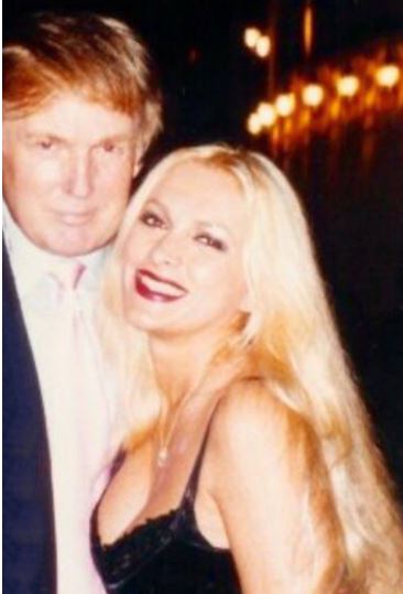 Cine este românca de care Donald Trump a fost îndrăgostit. A avut o relație de scurtă durată cu Mădălina