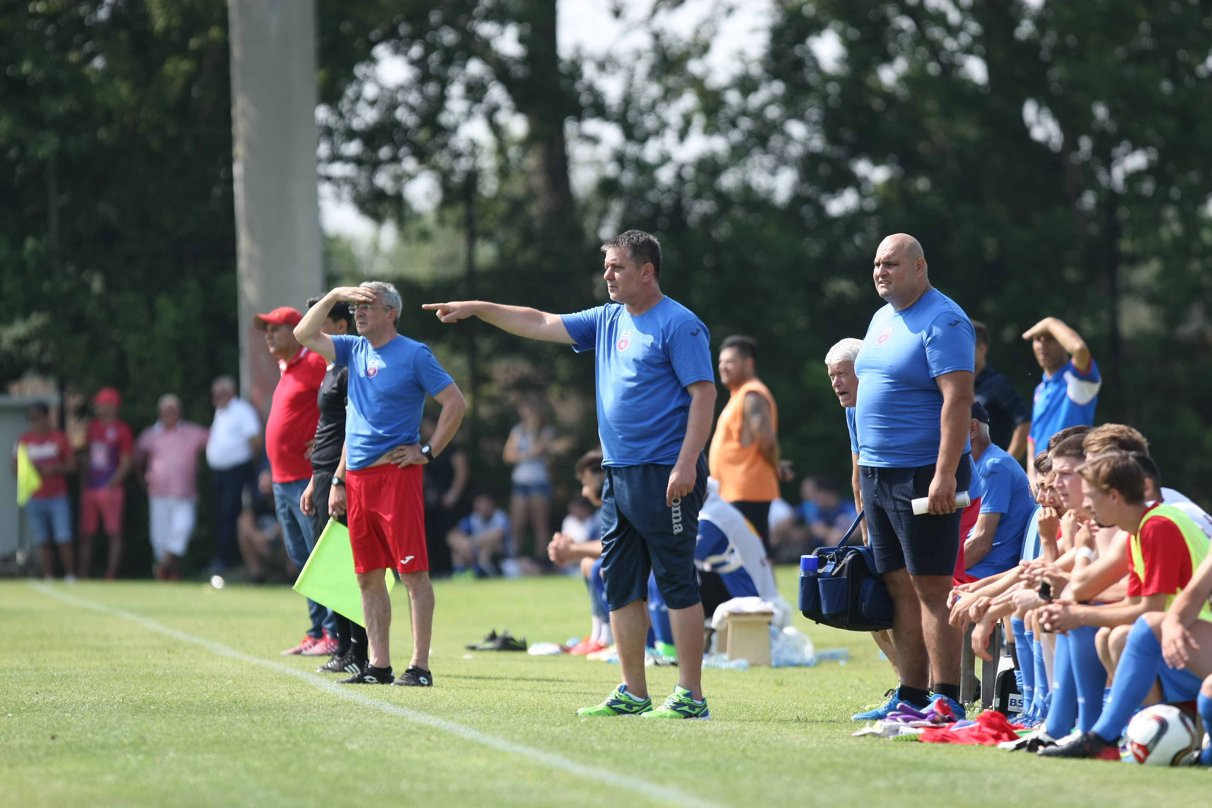 CSA Steaua - Comprest 3-0, în primul amical al echipei Armatei. La meci au fost circa 2.000 de fani | GALERIE FOTO&VIDEO