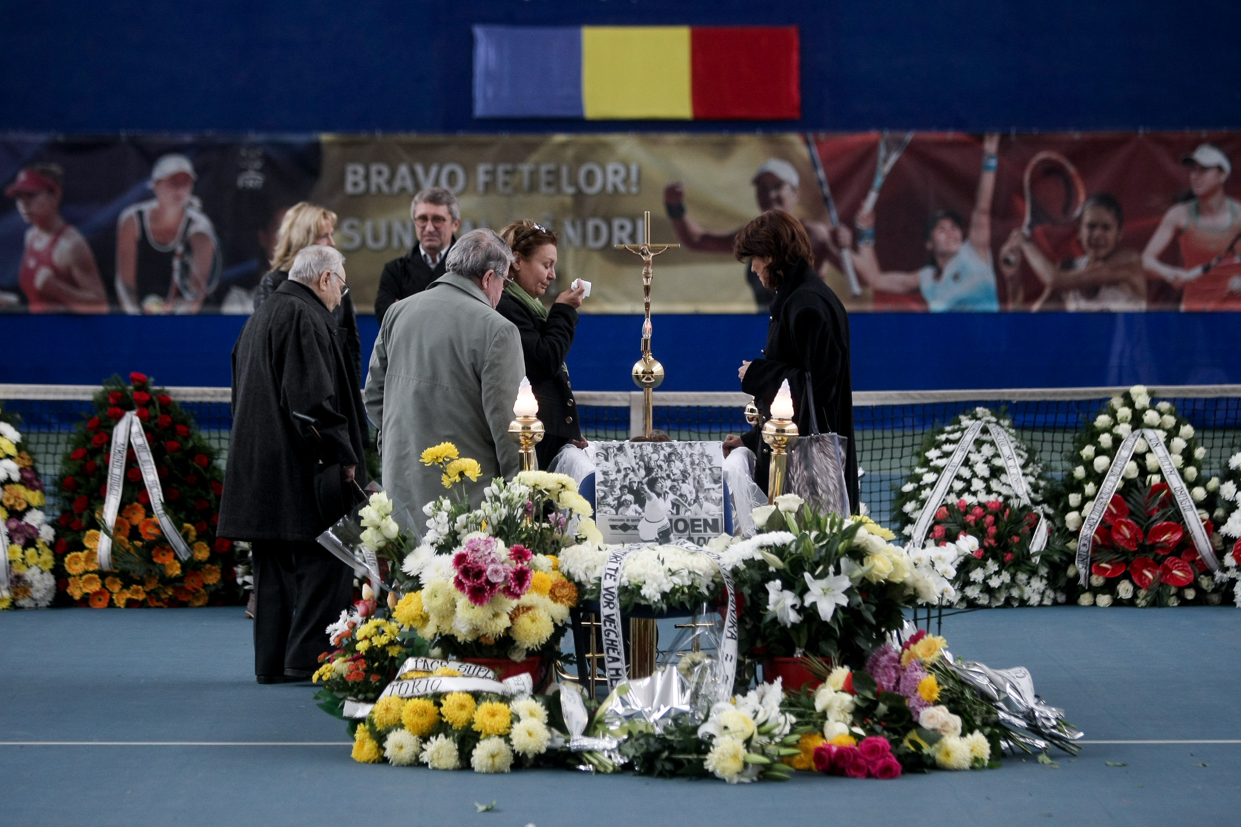 Lumea sportului și-a luat rămas bun de la Florența Mihai, cea care a descoperit-o pe Simona Halep și a antrenat-o pe Irina Begu. ^Mesaje emoționante de la cele două sportive pentru fosta mare jucătoare și antrenoare / FOTO