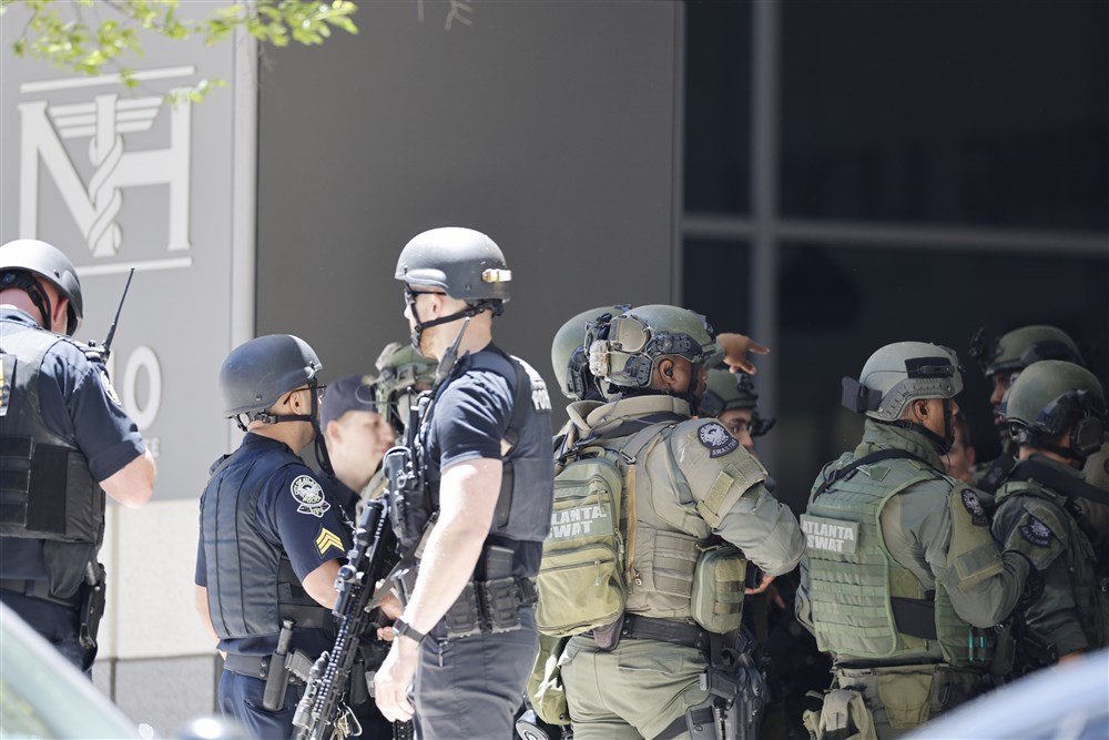 Atac armat într-o clădire medicală din Atlanta, soldat cu cel puțin un mort și 3 răniți