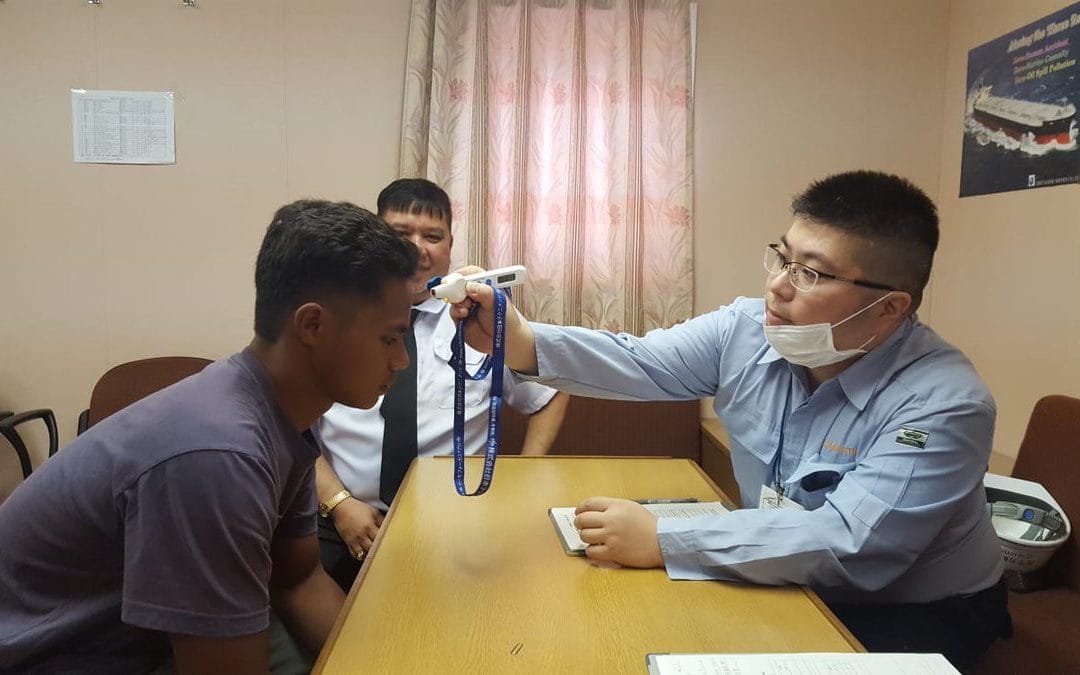 Cum a supraviețuit un indonezian în Oceanul Pacific, 49 de zile, pe o colibă plutitoare (VIDEO)