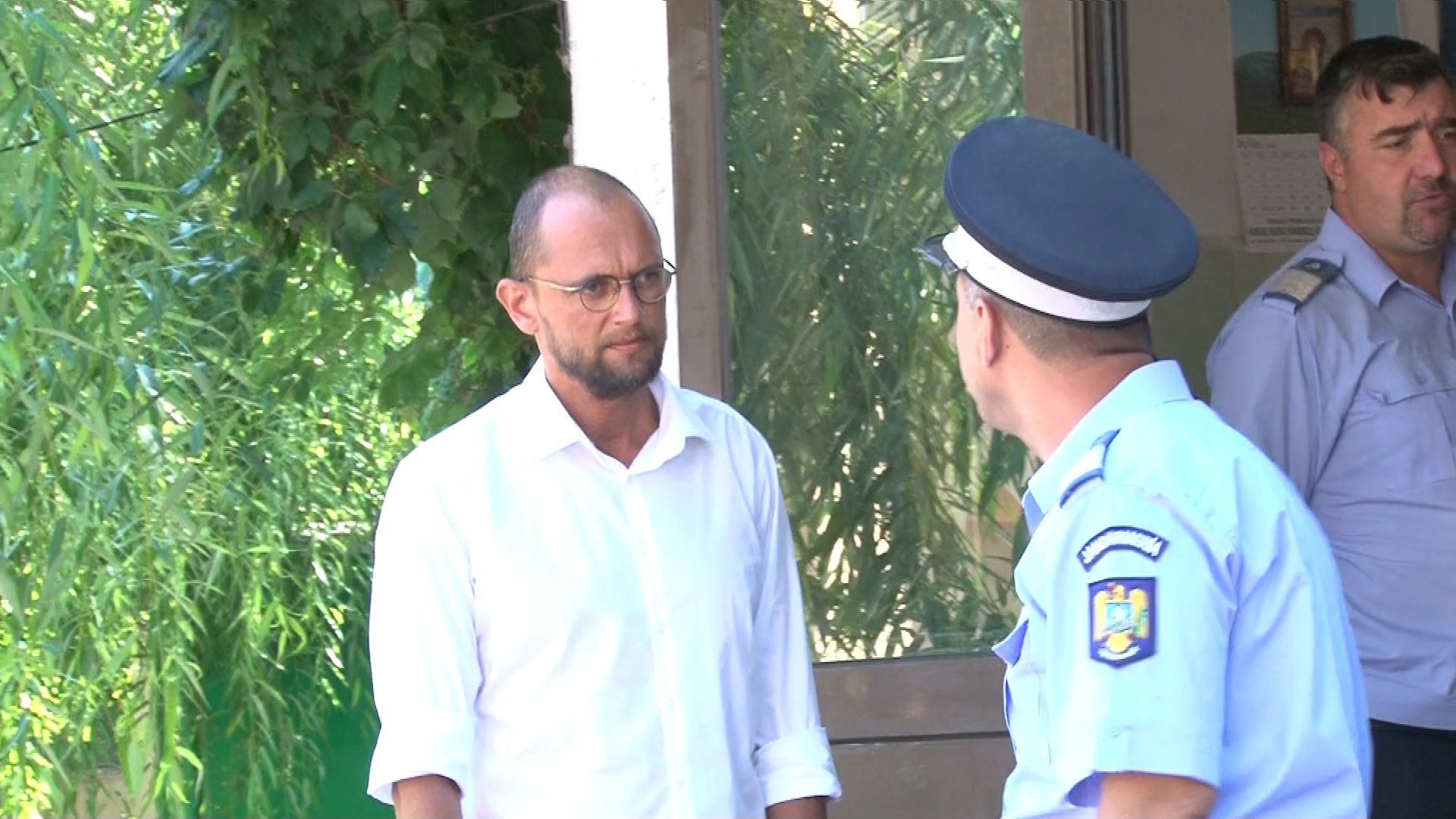 UPDATE / Oreste Teodorescu, la ieșirea din sediul DIICOT Ploiești: "Nu am nicio legătură cu acest dosar"/ FOTO