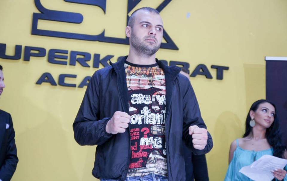 SUPERKOMBAT BUCUREȘTI: Luptătorii au dat proba cântarului în noua Academie Superkombat, lansată în prezența lui Remy Bonjasky | GALERIE FOTO