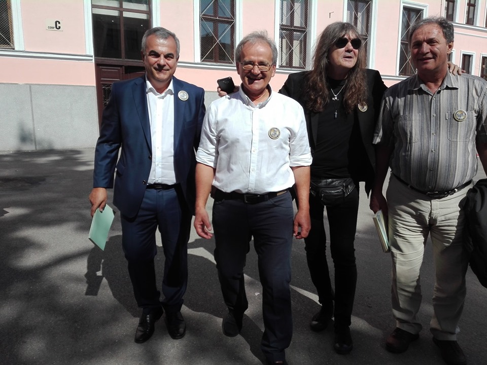 Celelalte Cuvinte concertează în liceul unde s-a înființat acum 4 decenii! “Eram Sonic, am luat locul I la Cântarea României”