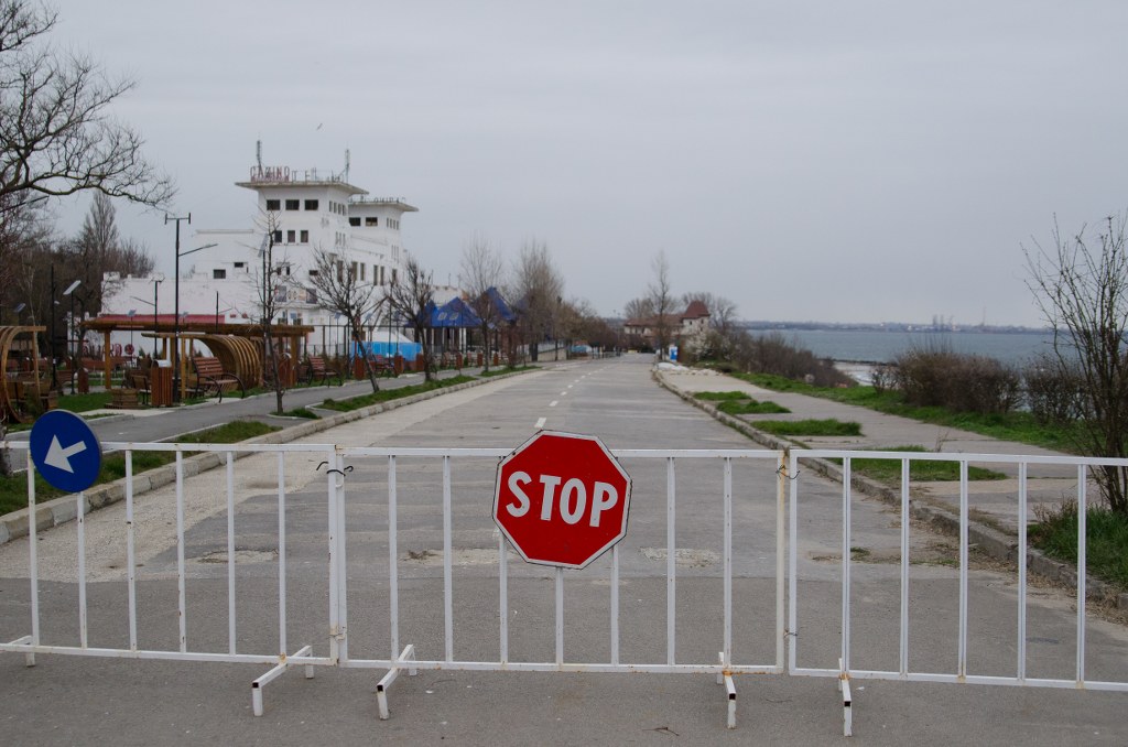 Vacanța la mare? Sport extrem pe litoralul românesc! Vezi peisajul dezolant care îi așteaptă pe turiști în unele stațiuni de la țărmul Mării Negre