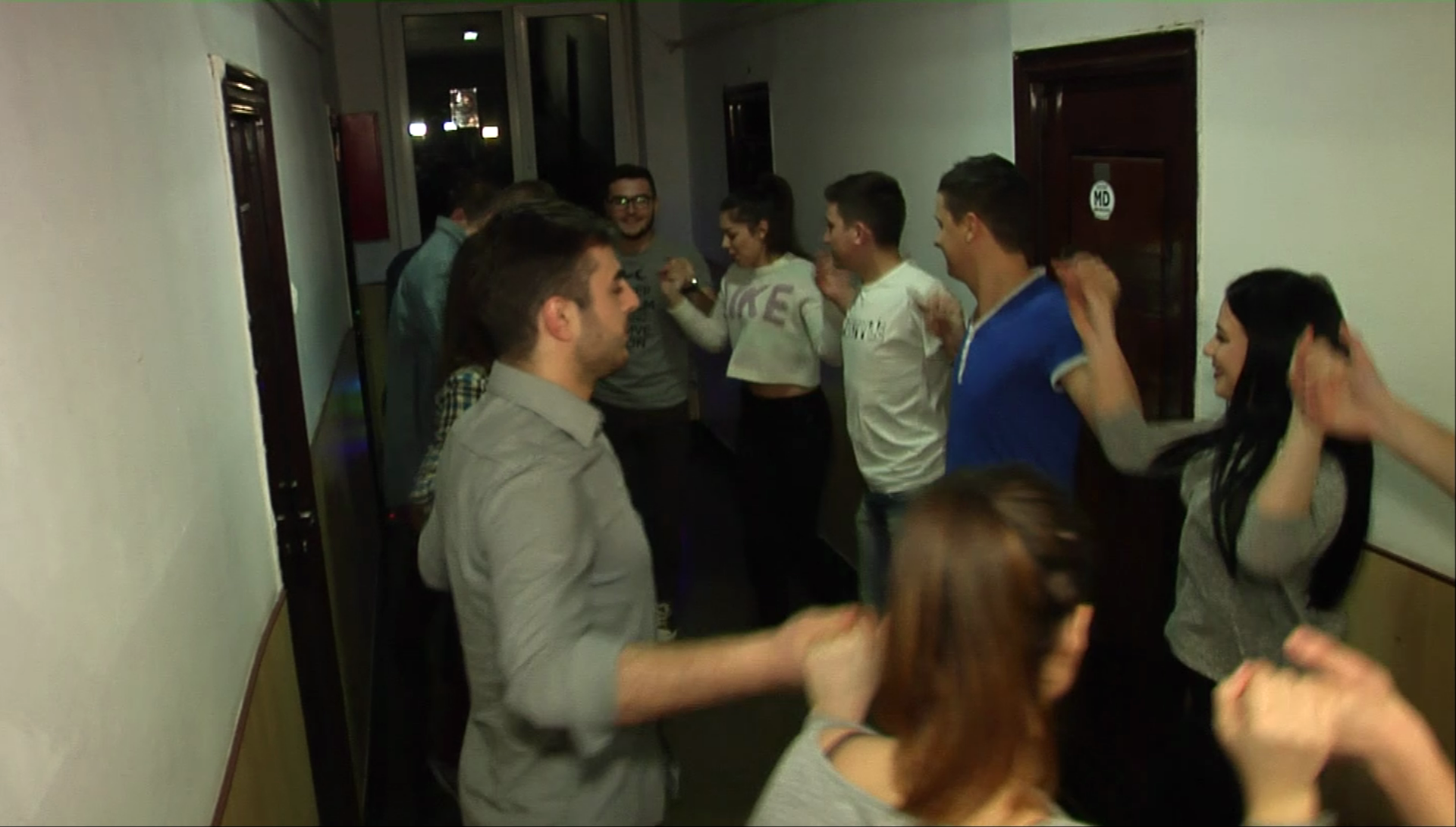 Revelionul pe rit vechi, sărbătorit de sute de oameni la Arad și la Galați GALERIE FOTO