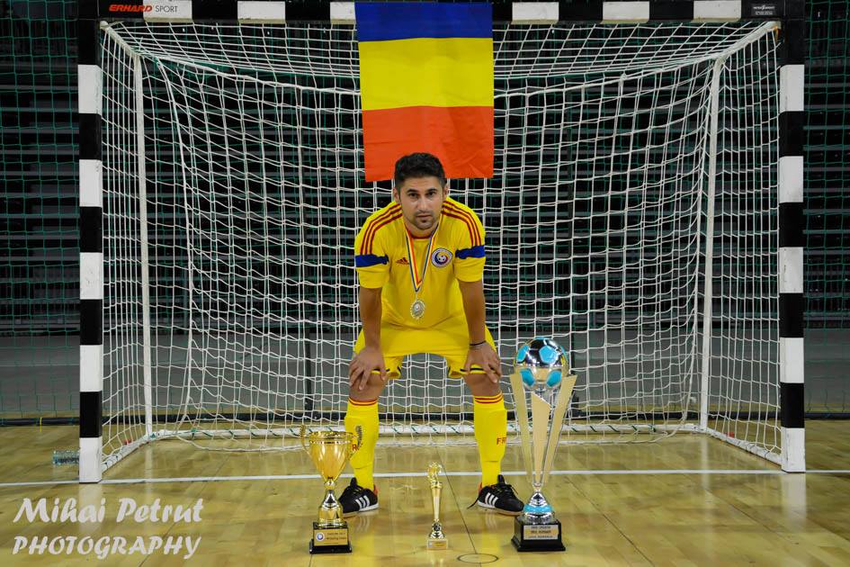 Disperarea medicului ce se ocupă de românii care au cucerit Europeanul de fotbal pentru diabetici: ^”Nimeni nu ne bagă în seamă! Am solicitat și Federația, și Ministerul, dar n-au trimis pe nimeni nici la premiere!”. Mai are nevoie de 27.000 de euro pentru acoperirea cheltuielilor cu organizarea de la Cluj-Napoca